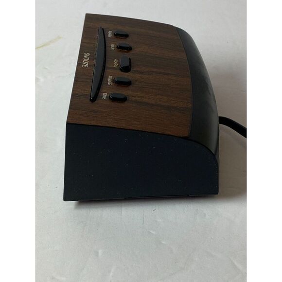 AcuRite 47567 LED Corded Digital Alarm Clock Wood Grain - Picture 4 of 11